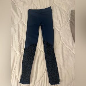 Leopard print blue leggings
